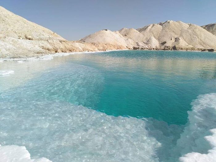 علت رطوبت نمک دریایی چیست؟ علت رطوبت نمک دریایی چیست؟